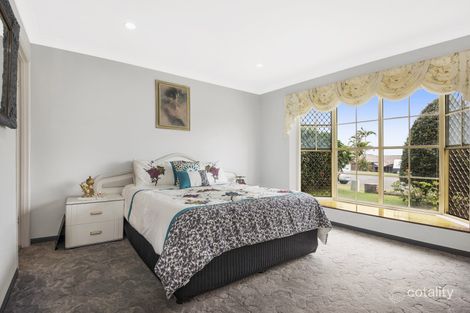 Property photo of 35 Oakland Parade Banora Point NSW 2486