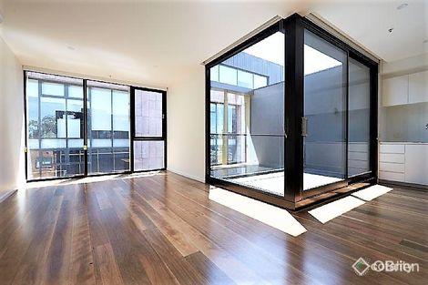 Property photo of 102/93 Burwood Road Hawthorn VIC 3122