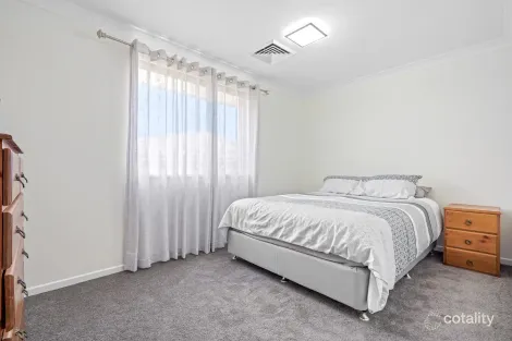 Property photo of 26 Exeter Grove Kings Langley NSW 2147