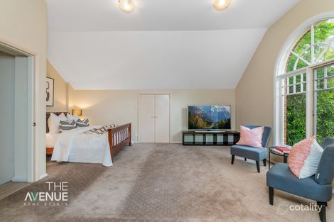 Property photo of 10 Stanhope Row Bella Vista NSW 2153