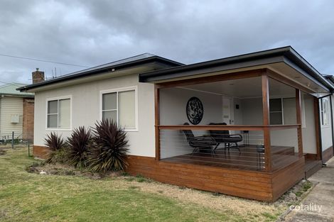 Property photo of 42 Rifle Parade Lithgow NSW 2790