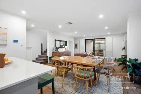 Property photo of 20A Pike Street Karrinyup WA 6018
