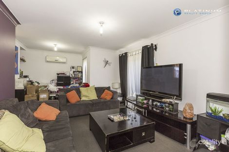Property photo of 34 Greenfields Circle Hocking WA 6065