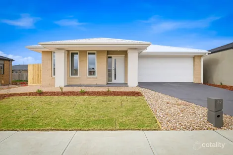 32 BINDAREE DR, MELTON SOUTH, VIC 3338