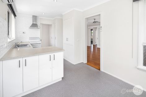 Property photo of 5 Carpenter Street Wendouree VIC 3355