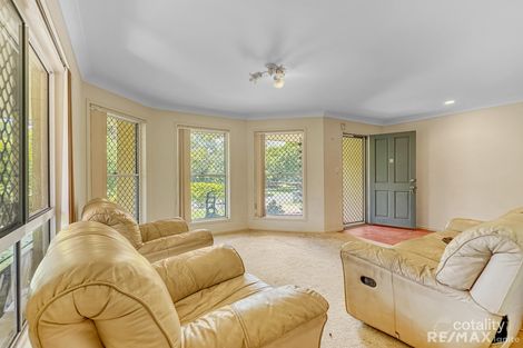 Property photo of 9 Hogan Place Seventeen Mile Rocks QLD 4073
