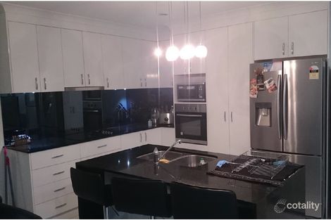 4 Kingslea Ct, Ooralea, QLD 4740