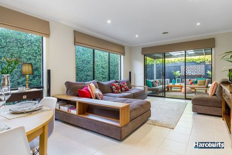 Property photo of 18 Monbulk Crescent Rowville VIC 3178