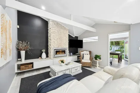 Property photo of 9 Laird Close Shelly Beach NSW 2261