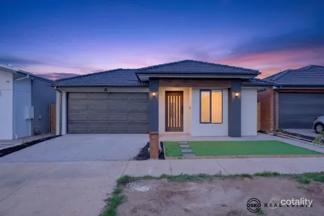 Property photo of 17 Montenegro Crescent Mount Duneed VIC 3217
