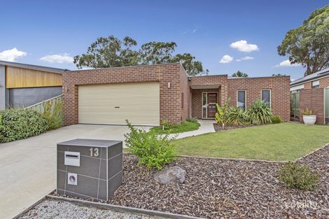 13 Parklands Way, Maiden Gully, VIC 3551
