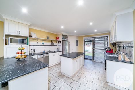 Property photo of 23 Gregory Crescent Lake Albert NSW 2650