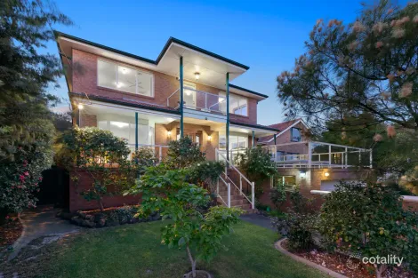 Property photo of 43 The Corso Parkdale VIC 3195