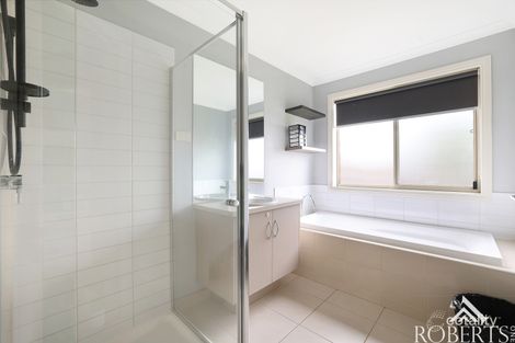 Property photo of 7 Russell Court Koroit VIC 3282