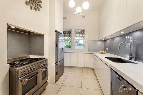 Property photo of 31 Flowers Street Caulfield South VIC 3162