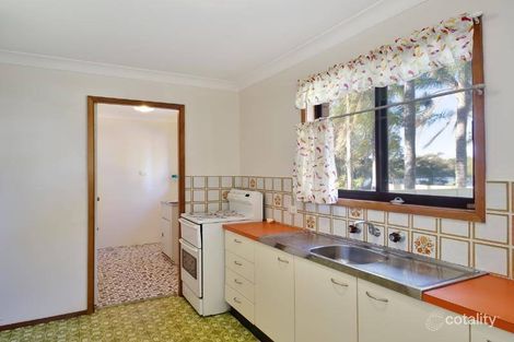 Property photo of 6 Liamena Avenue San Remo NSW 2262