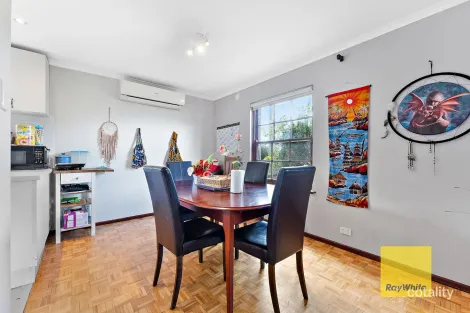 Property photo of 6 Wilfred Court Thornlie WA 6108