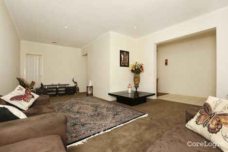 Property photo of 3 Hummingbird Place South Morang VIC 3752