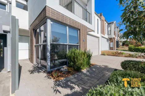 Property photo of 8 Conifer Place Kardinya WA 6163