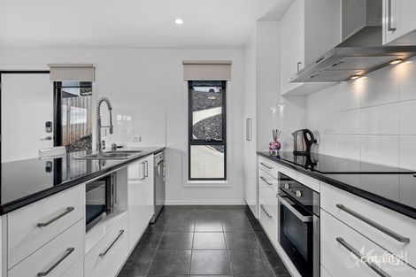 Property photo of 20 Vienne Drive Howrah TAS 7018