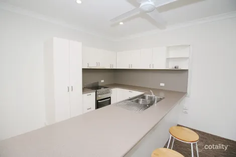 8/2 Victoria St, Townsville City, QLD 4810