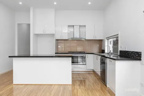 Property photo of 15 Link Road Sunshine West VIC 3020