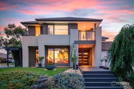 Property photo of 15 Aspera Place Cranbourne North VIC 3977