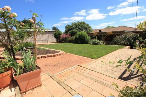 Property photo of 40 Hadleigh Circuit Isabella Plains ACT 2905