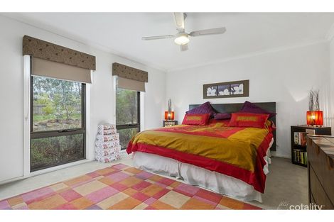 Property photo of 5 Leared Drive Kyneton VIC 3444