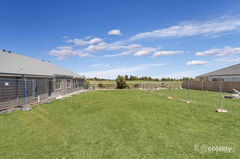 Property photo of 70 Lucknow Drive Beveridge VIC 3753
