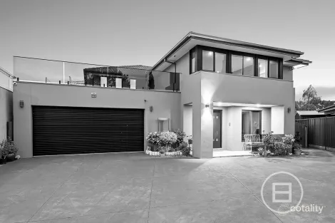 15 Salvana Ct, Taylors Lakes, VIC 3038