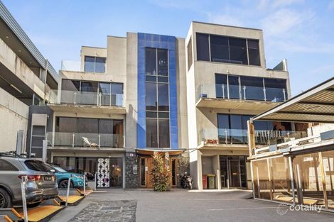 1/2 Kent Pl, South Melbourne, VIC 3205