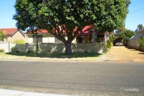 19 Peet St, Harvey, WA 6220