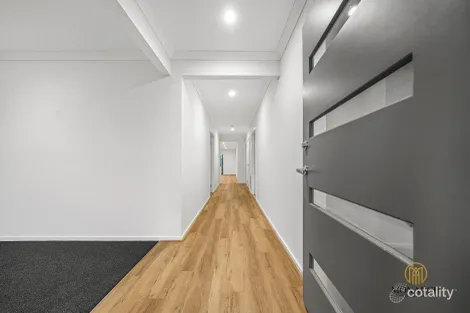 Property photo of 16 Rawson Street Donnybrook VIC 3064