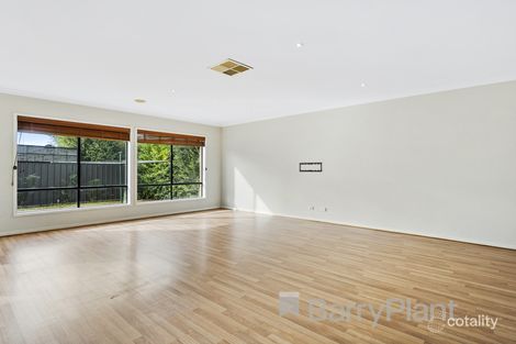 Property photo of 10 Cadell Avenue Tarneit VIC 3029