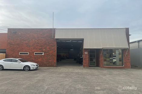 13 Mason Dr, Braeside, VIC 3195