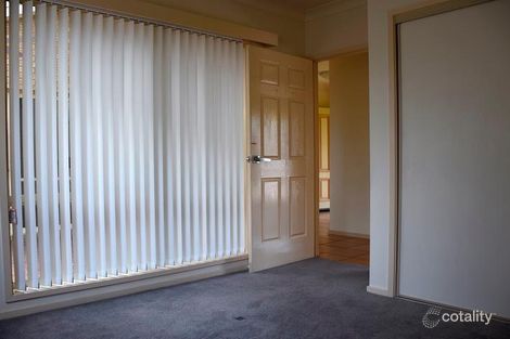 Property photo of 32 Kimberley Drive Tatton NSW 2650