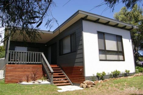 2 Anthony Ave, Venus Bay, VIC 3956