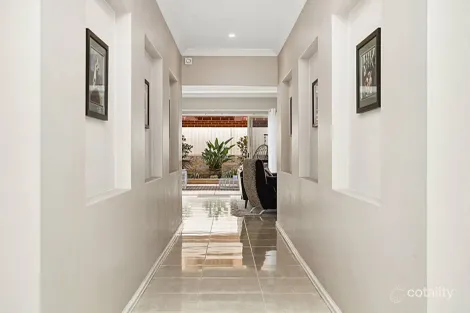 Property photo of 22 Seaspray Crescent Jindalee WA 6036