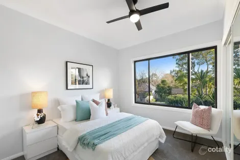 Property photo of 1/8 Maidens Brush Road Wyoming NSW 2250