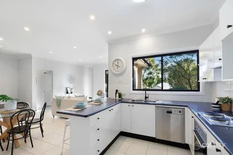 Property photo of 1/8 Maidens Brush Road Wyoming NSW 2250