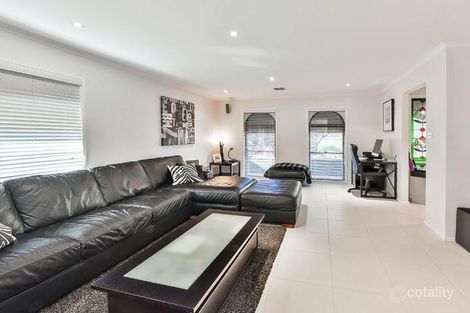 Property photo of 8 Oprey Close Minto NSW 2566
