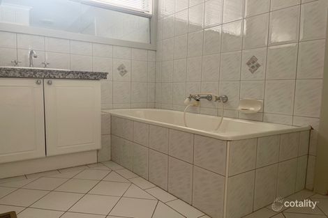 76 Roycroft Ave, Mill Park, VIC 3082