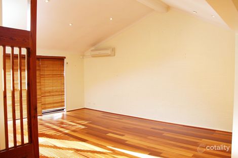 Property photo of 11/7 Lane-Poole Place Yarralumla ACT 2600