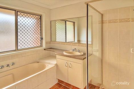 Property photo of 12 Purdie Place Forest Lake QLD 4078