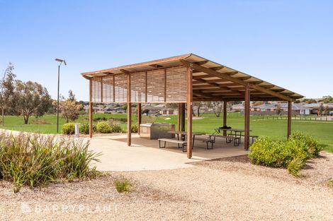 Property photo of 12 Mayfield Crescent Kilmore VIC 3764