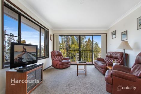 Property photo of 15 Rushton Drive Kanahooka NSW 2530