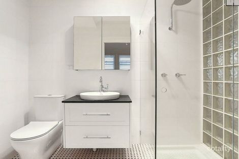 Property photo of 2/1 Beach Road Bondi Beach NSW 2026