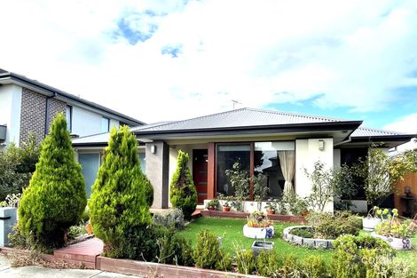 Property photo of 5 Viewside Way Point Cook VIC 3030