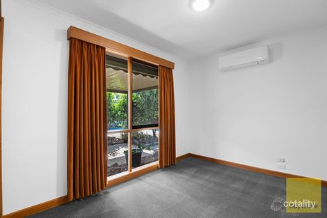 Property photo of 25 Lamb Grove Hoppers Crossing VIC 3029